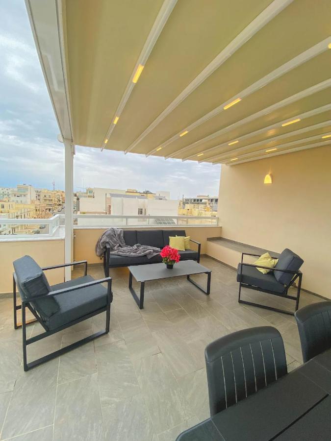 The Blue Mill Penthouse With Beautiful Views Appartement Naxxar Buitenkant foto